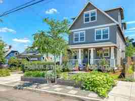 featured image of 3938 Ne 66th Ave