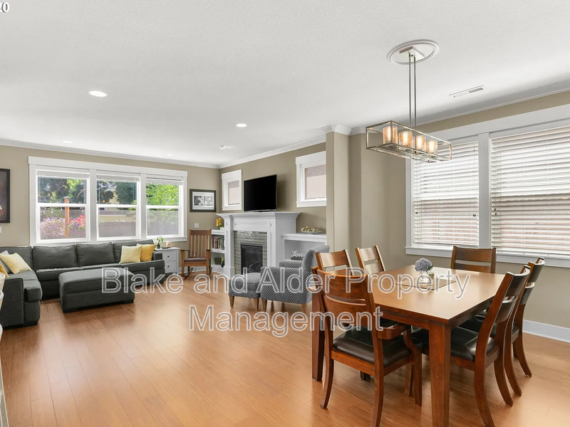 3938 Ne 66th Ave - Photo 7 of 29