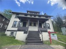 466 Hill St - Photo 1 of 1