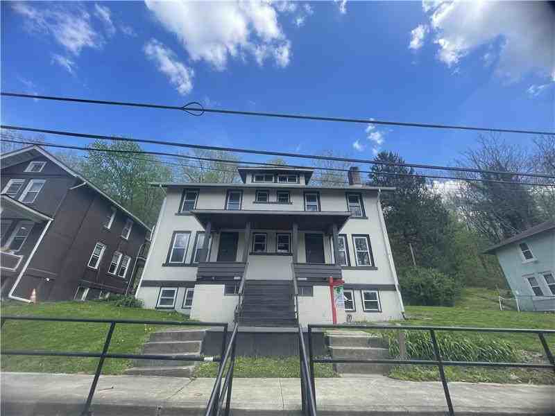 466 Hill St - Photo 2 of 16