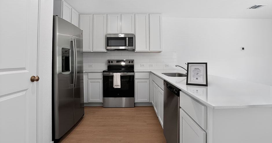 Sienna at Applewood Grove Rental Homes - Photo 3 of 18