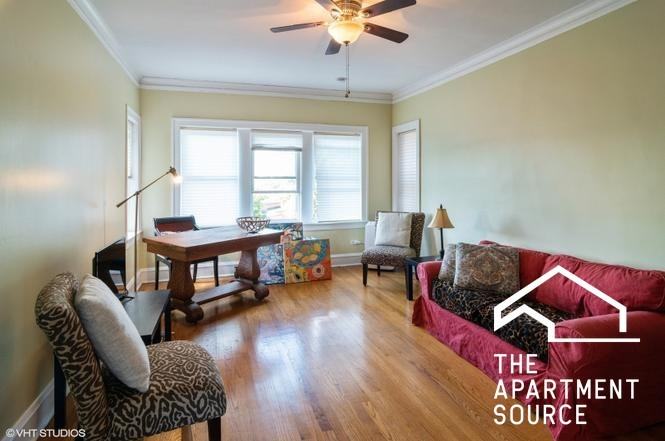 906 S Elmwood Ave #3 - Photo 2 of 8