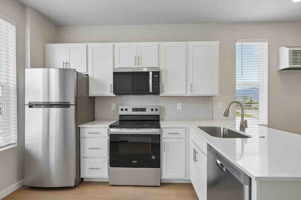 Cottages at Aero Park - Photo 3 of 50