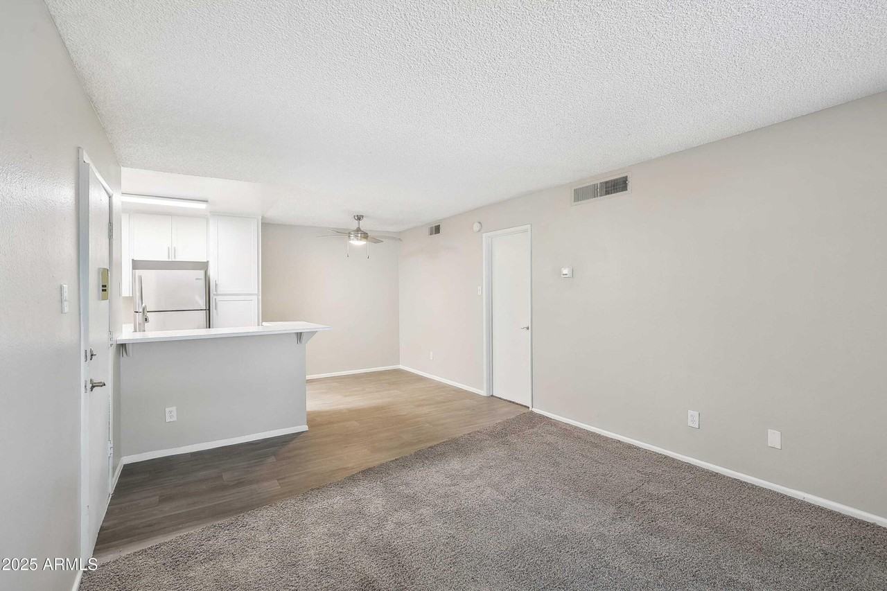 1620 W Southern Ave #B1 - Photo 5 of 20