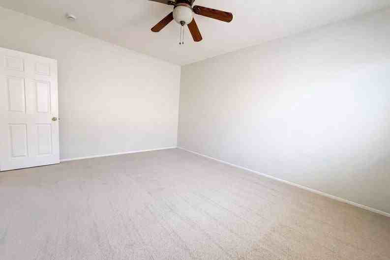 16960 Tack Ln - Photo 4 of 18