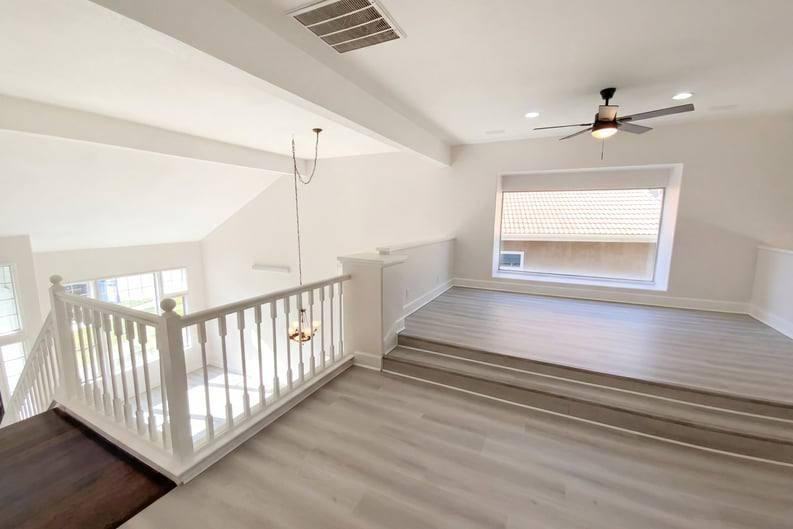 3303 Deaver Dr - Photo 4 of 42
