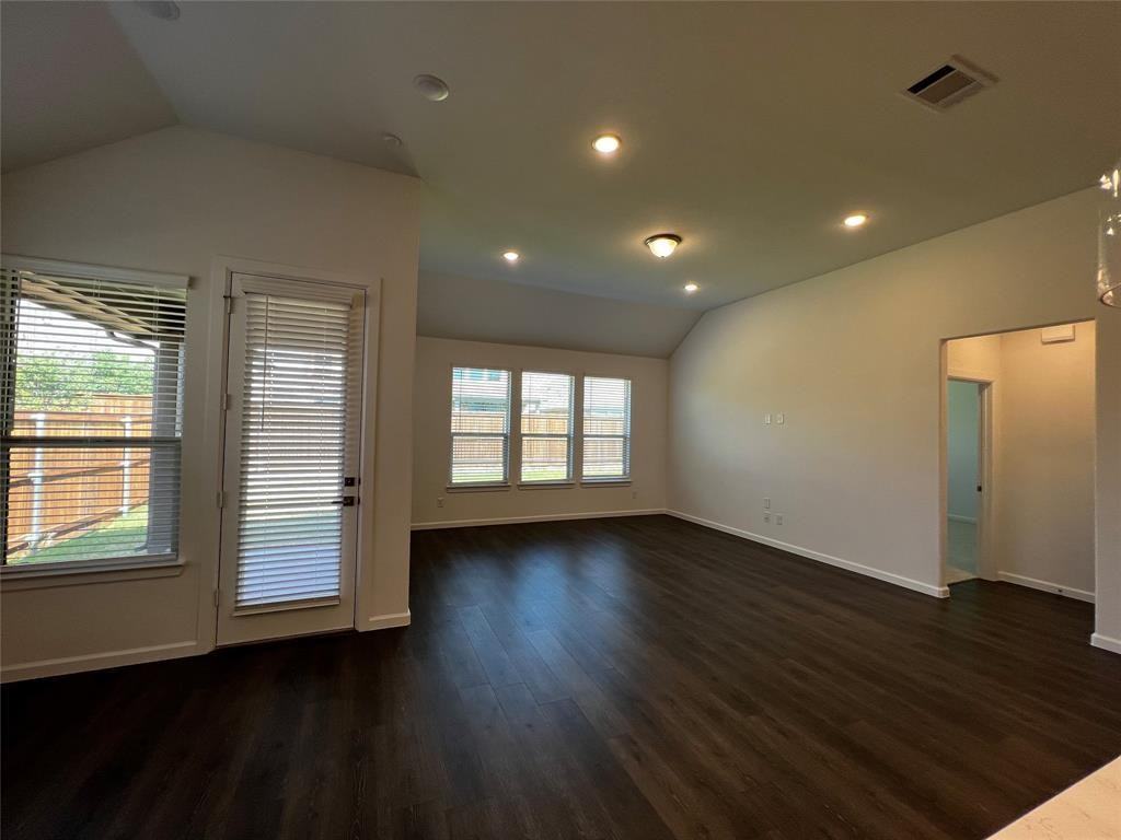 3217 Willena Rd - Photo 7 of 25