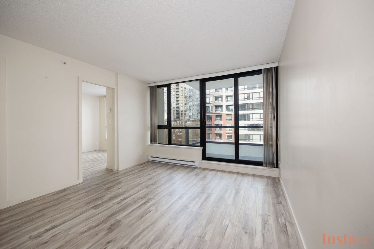 977 Mainland Street - Photo 6 of 20