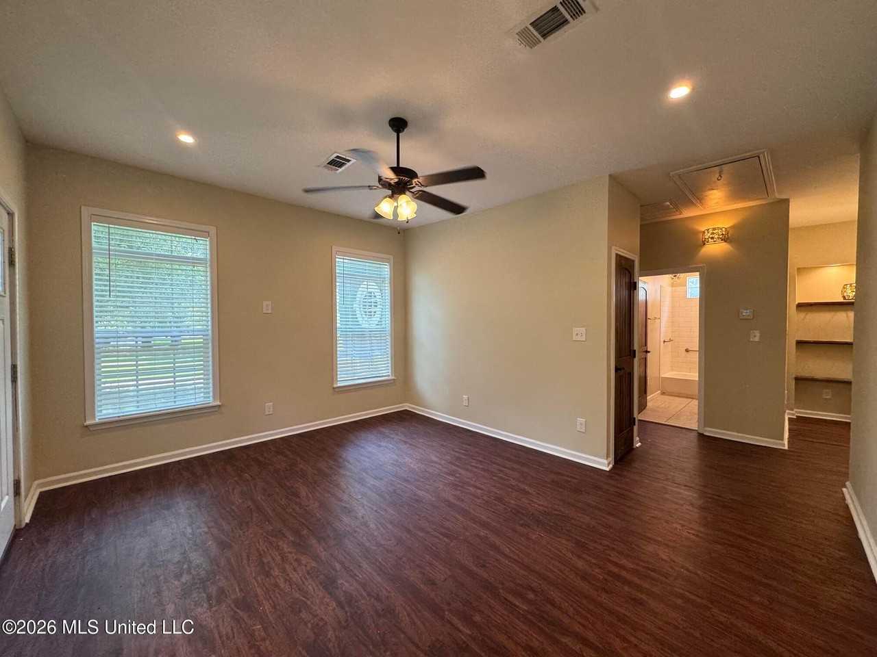 4346 Council Cir - Photo 3 of 16