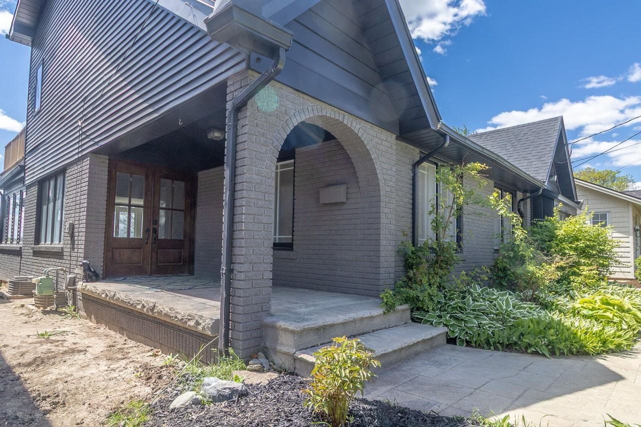 1210 River Rd - Photo 3 of 39