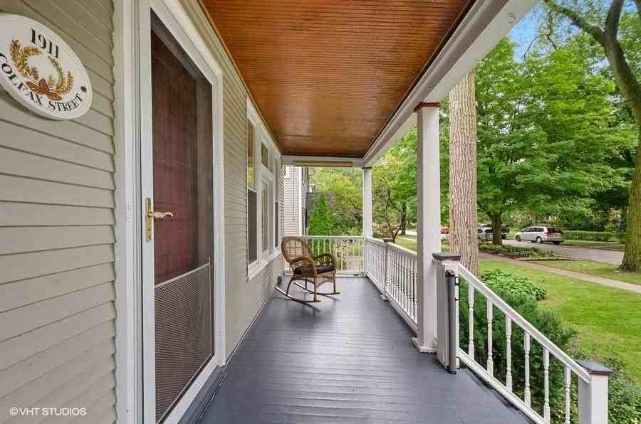 1911 Colfax St - Photo 3 of 47