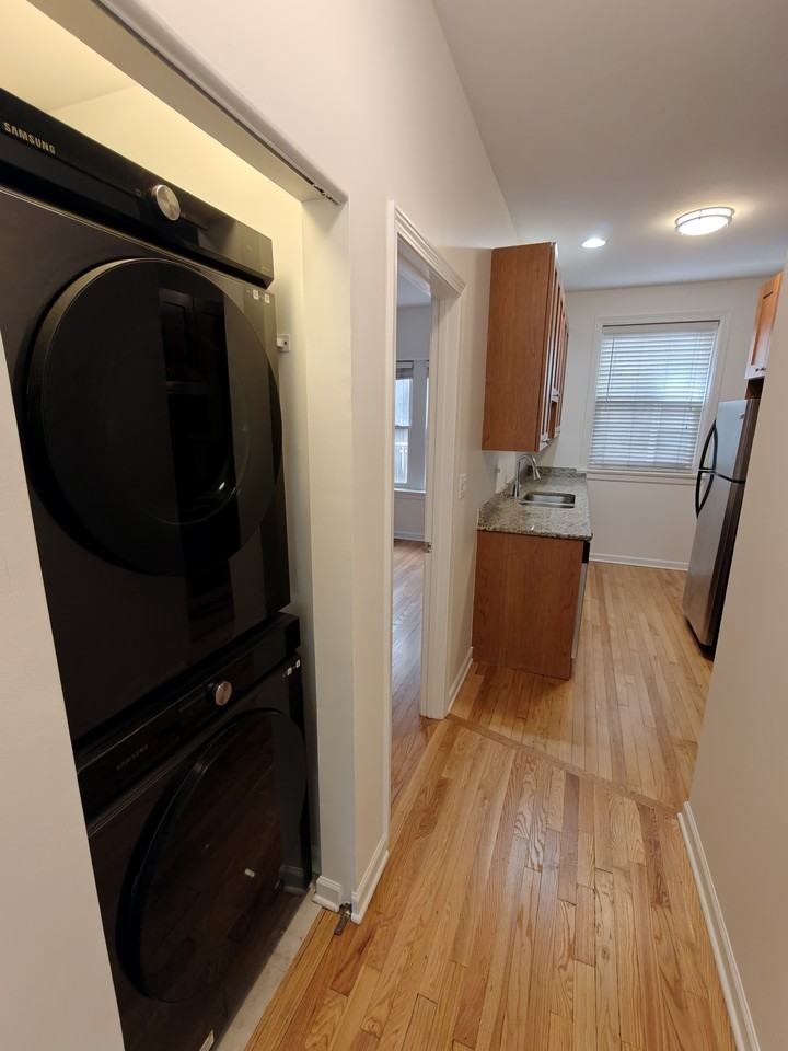 4954 N Ridgeway Ave #1 - Photo 3 of 17