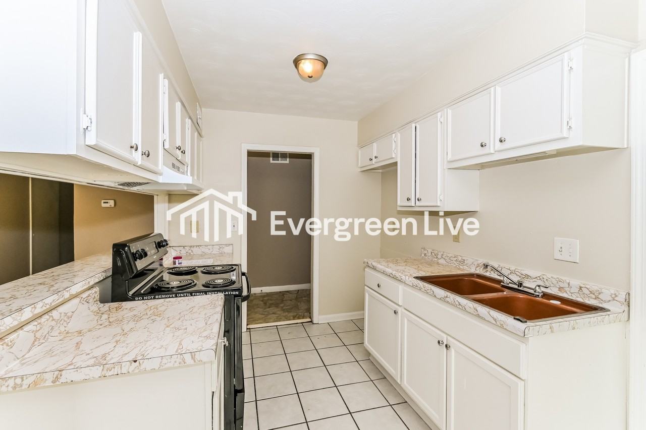 5323 Sunnyside Cv - Photo 6 of 15