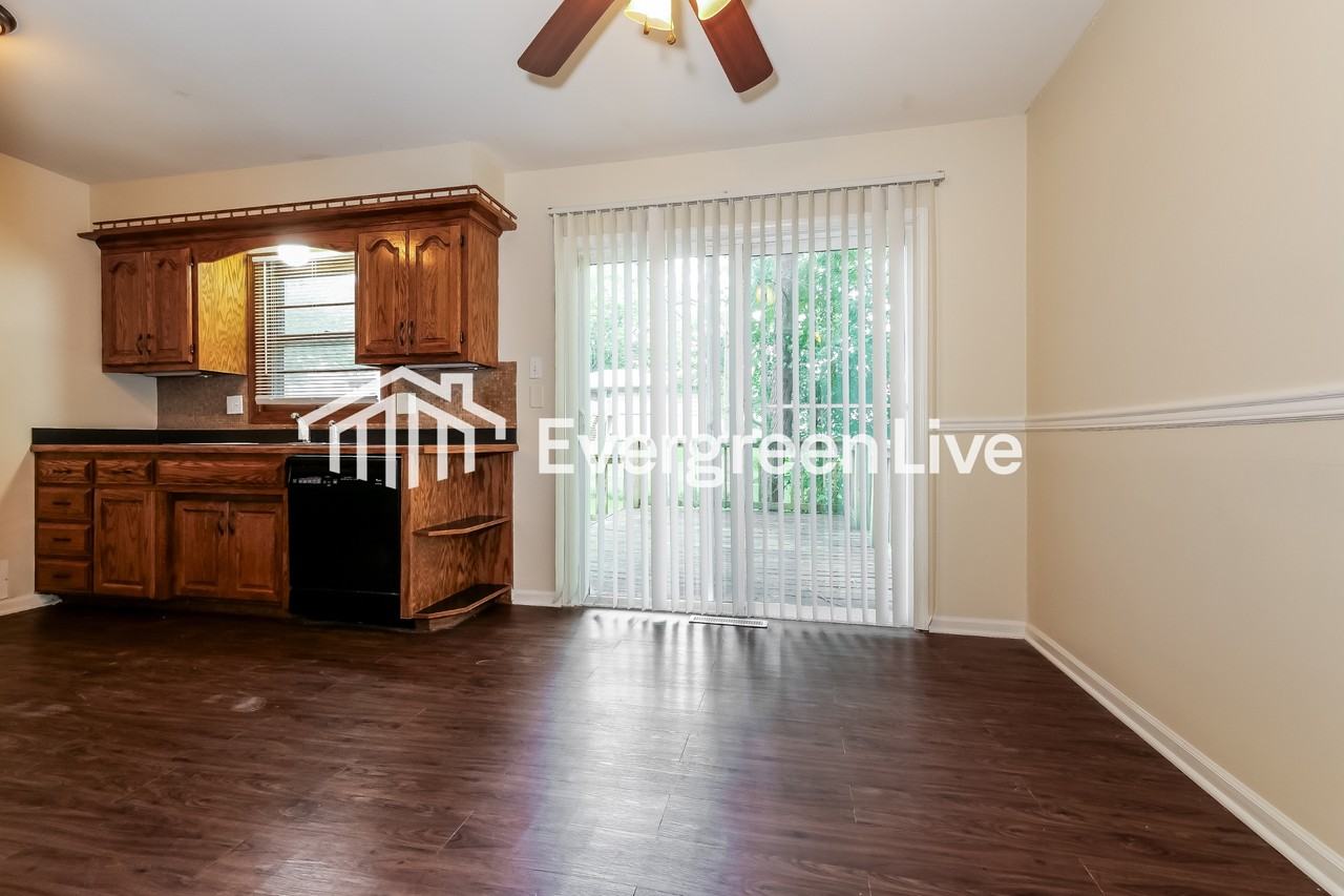 9338 E 85th St - Photo 5 of 15