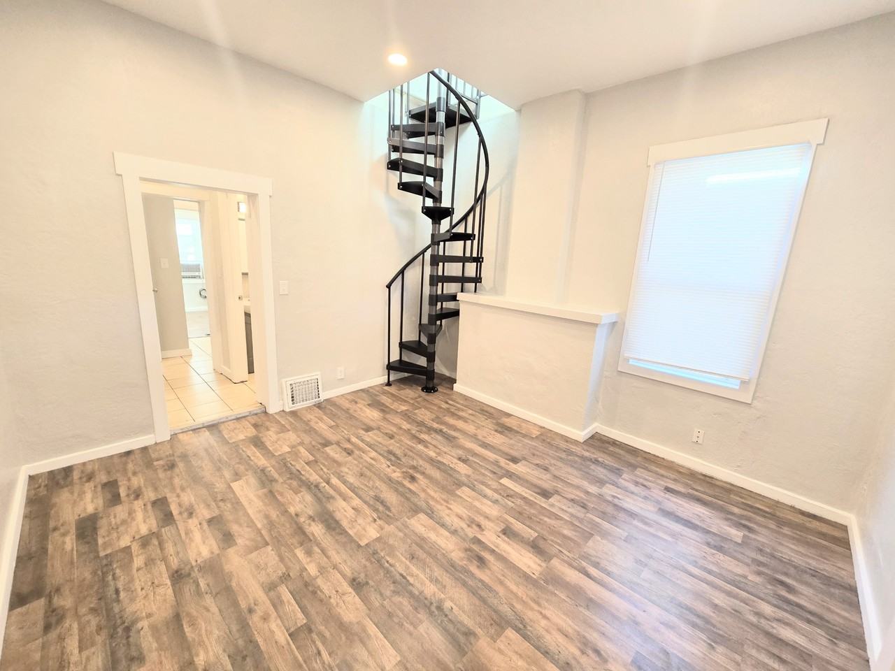 833 S Edison St #833DN - Photo 5 of 21