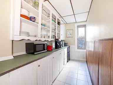74 Green Hill Pkwy #1 - Photo 7 of 10