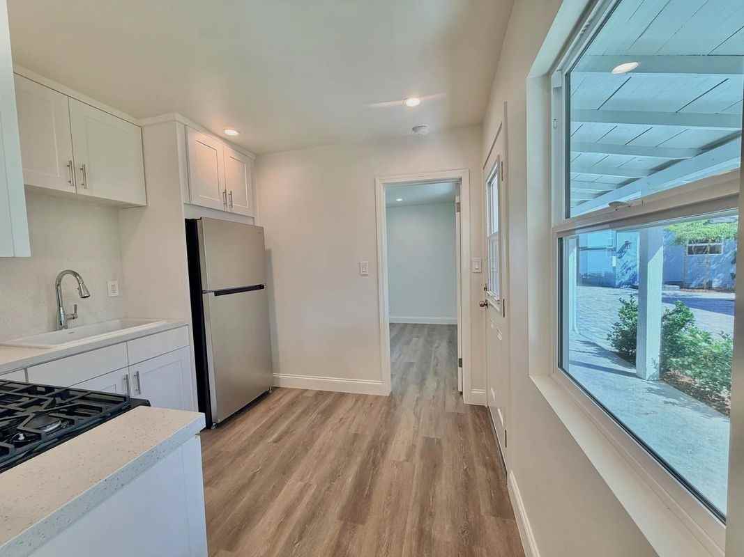 501 S Gaylord Dr - Photo 7 of 13