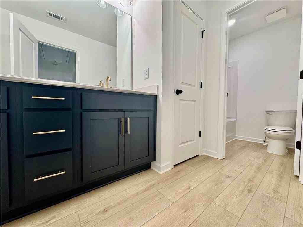 5537 Coalie Trce - Photo 4 of 17