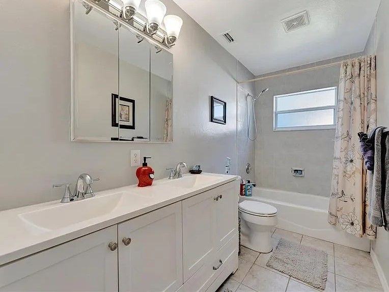 2916 Woodcrest Dr - Photo 7 of 33