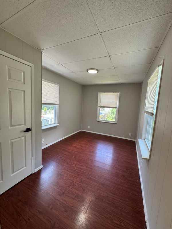 6543 Etzel Ave - Photo 7 of 14
