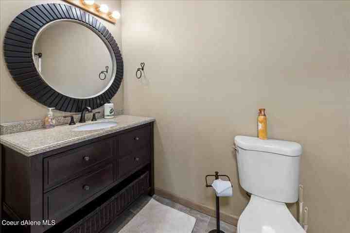950 W Cameron Ave - Photo 5 of 8