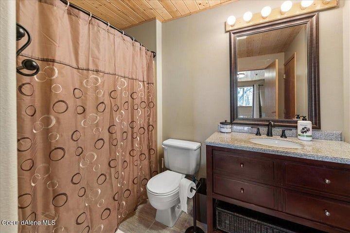 950 W Cameron Ave - Photo 6 of 8