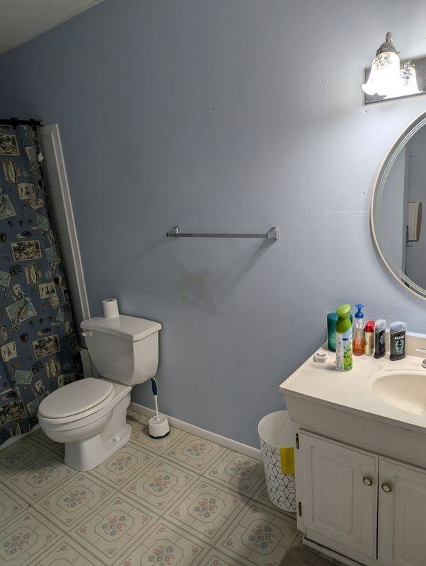 1031 Rock Springs Rd - Photo 6 of 9