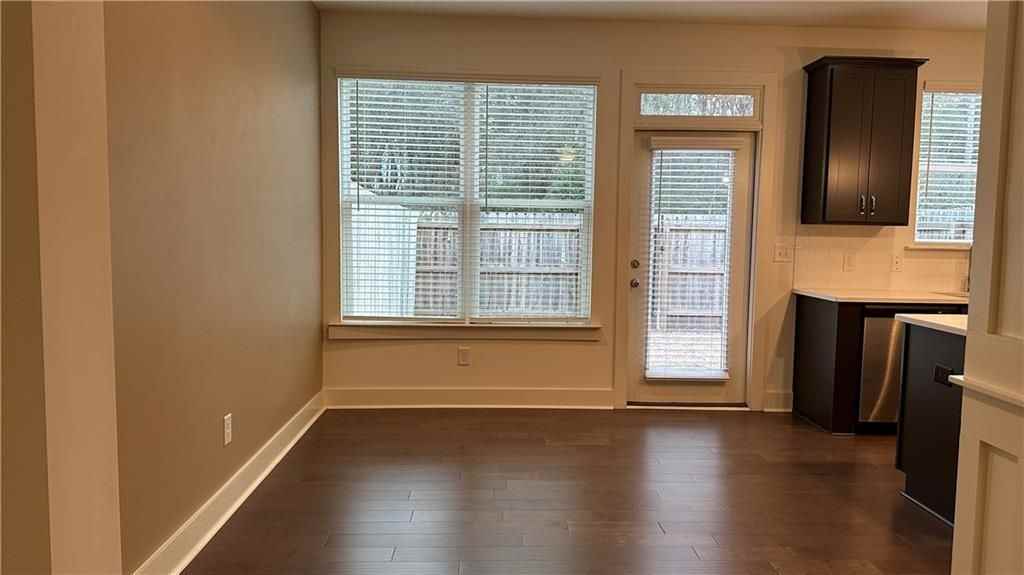 263 Auburn Valley Way - Photo 7 of 26