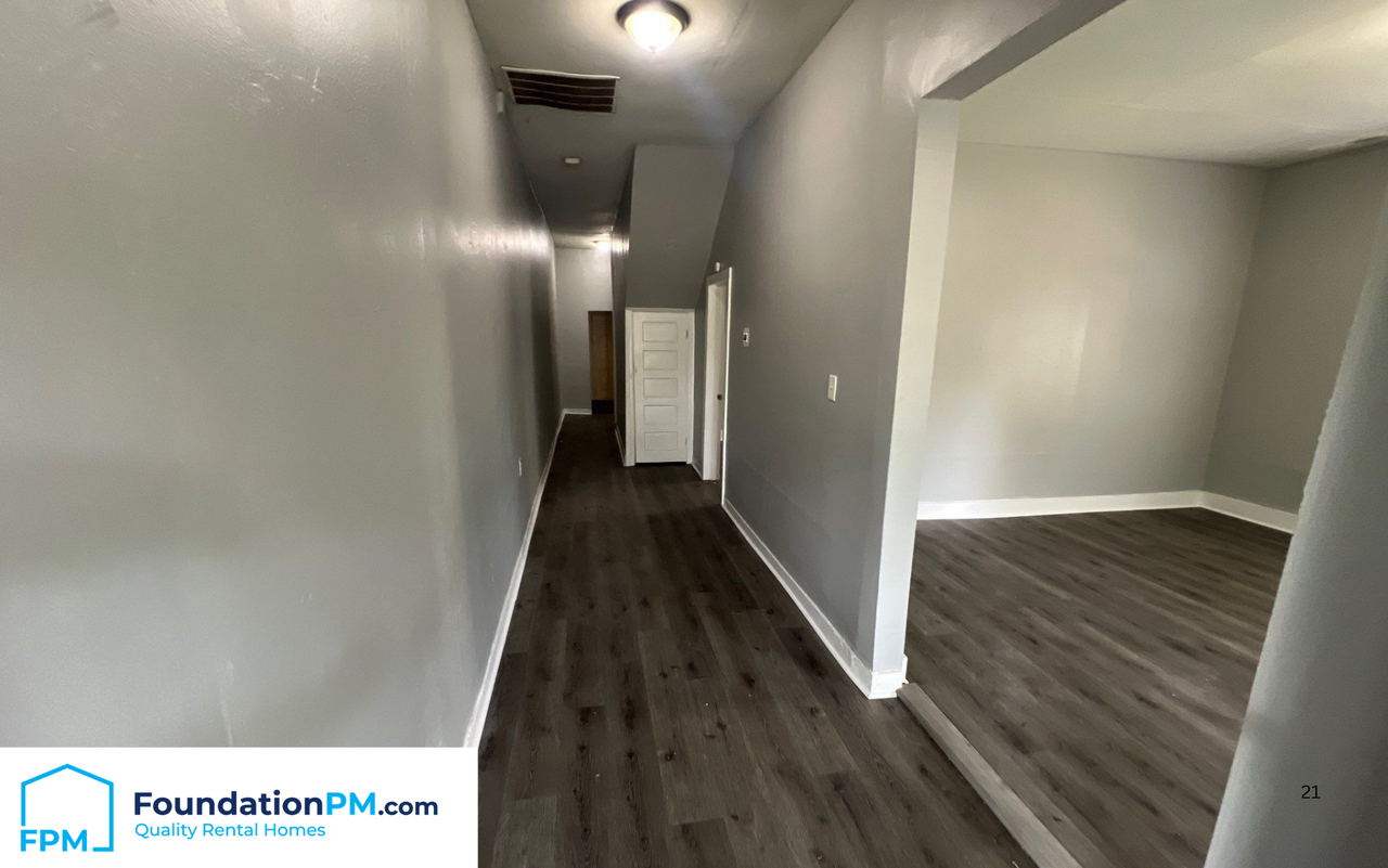 2632 Harvard Avenue - Photo 3 of 7