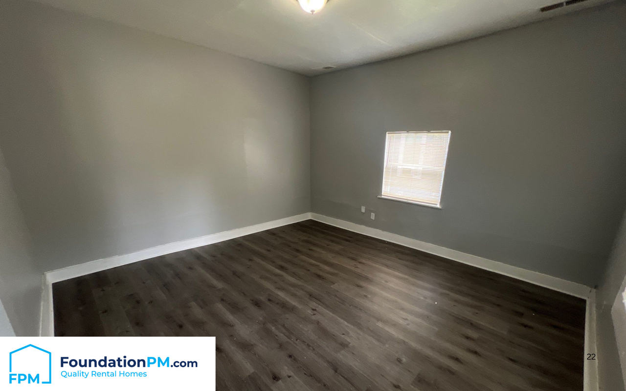 2632 Harvard Avenue - Photo 5 of 7