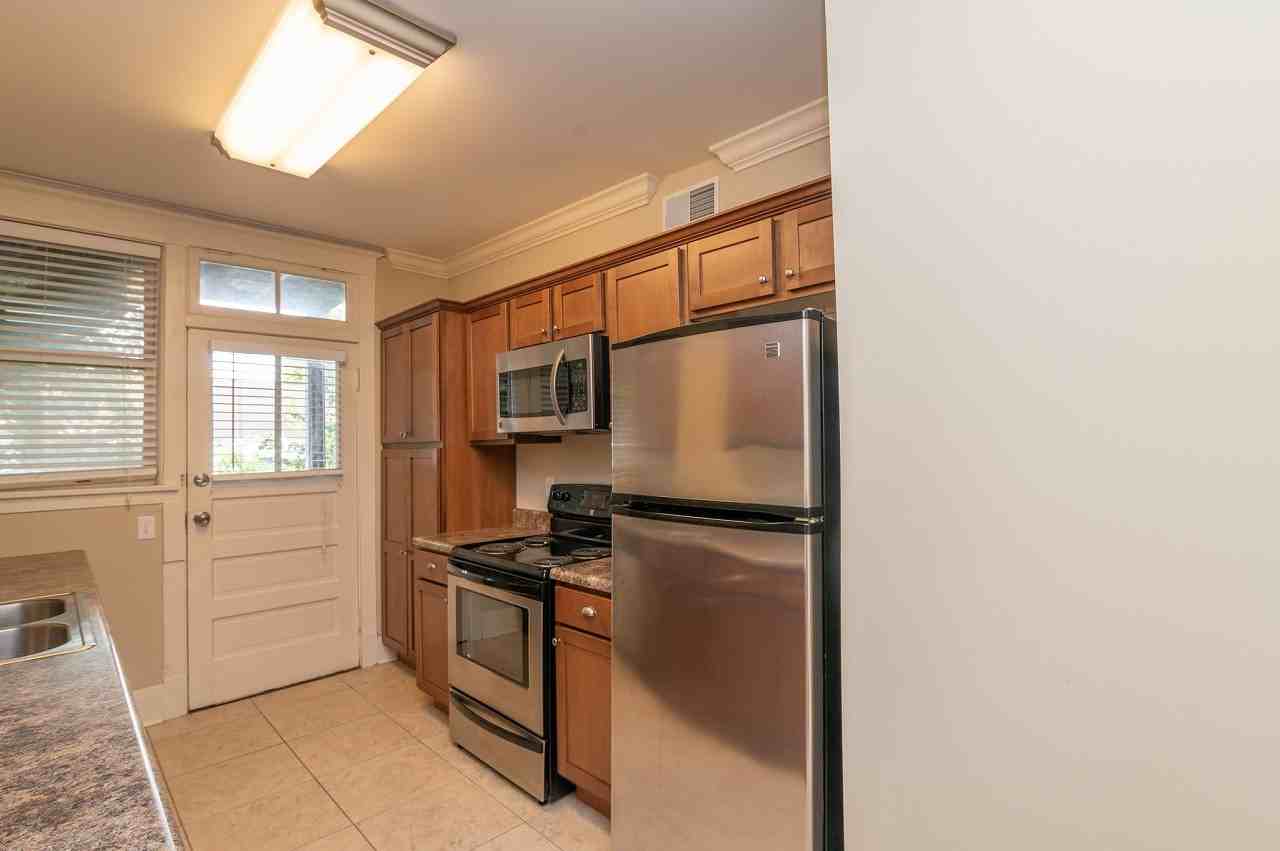 315 Washington Street - Photo 7 of 18