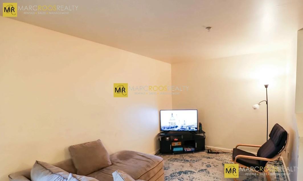 Raymond St - Photo 6 of 16