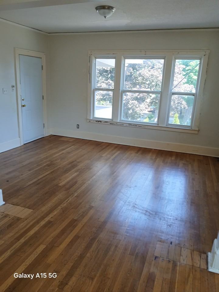3937 Beniteau Street Unit # 2 - Photo 6 of 8
