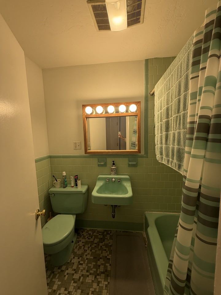 37 Garrison Rd #A - Photo 7 of 7
