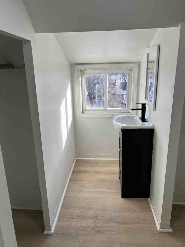 30 High Street - Photo 6 of 11