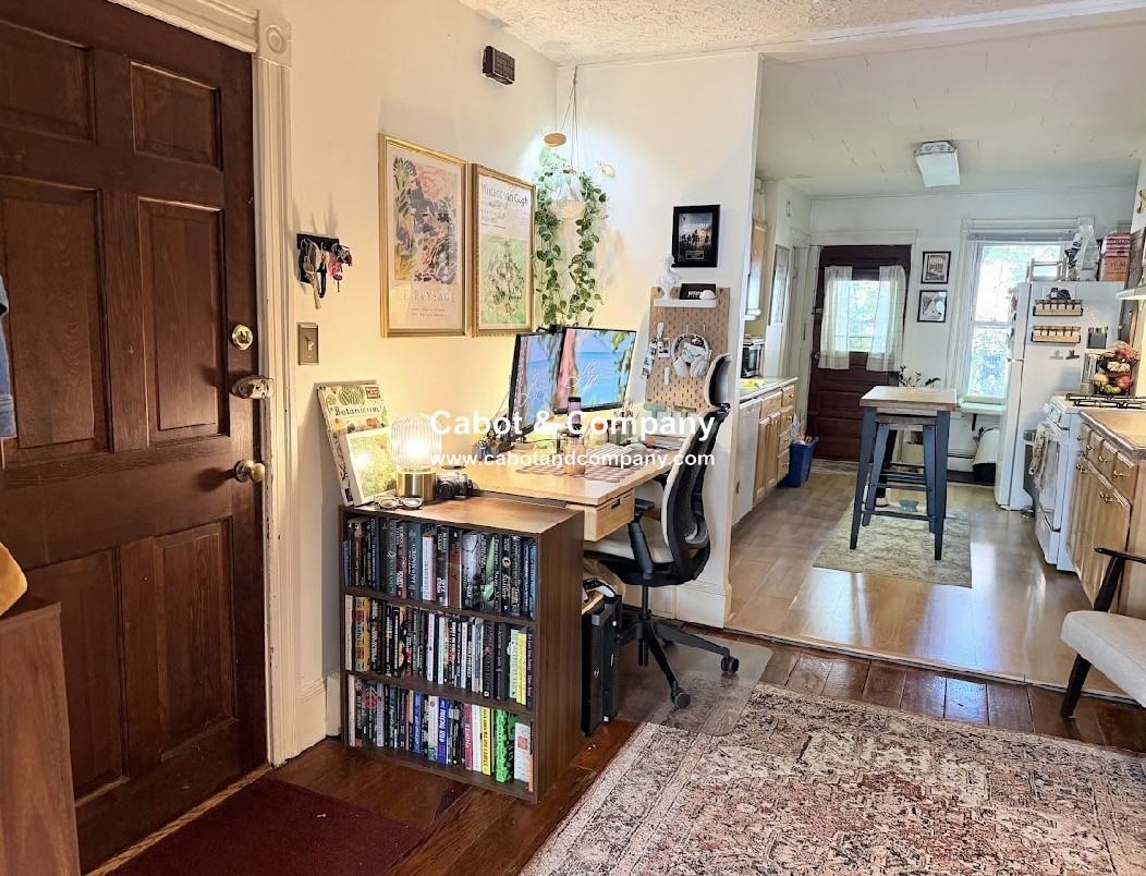 14 Mead St #1 - Photo 7 of 10