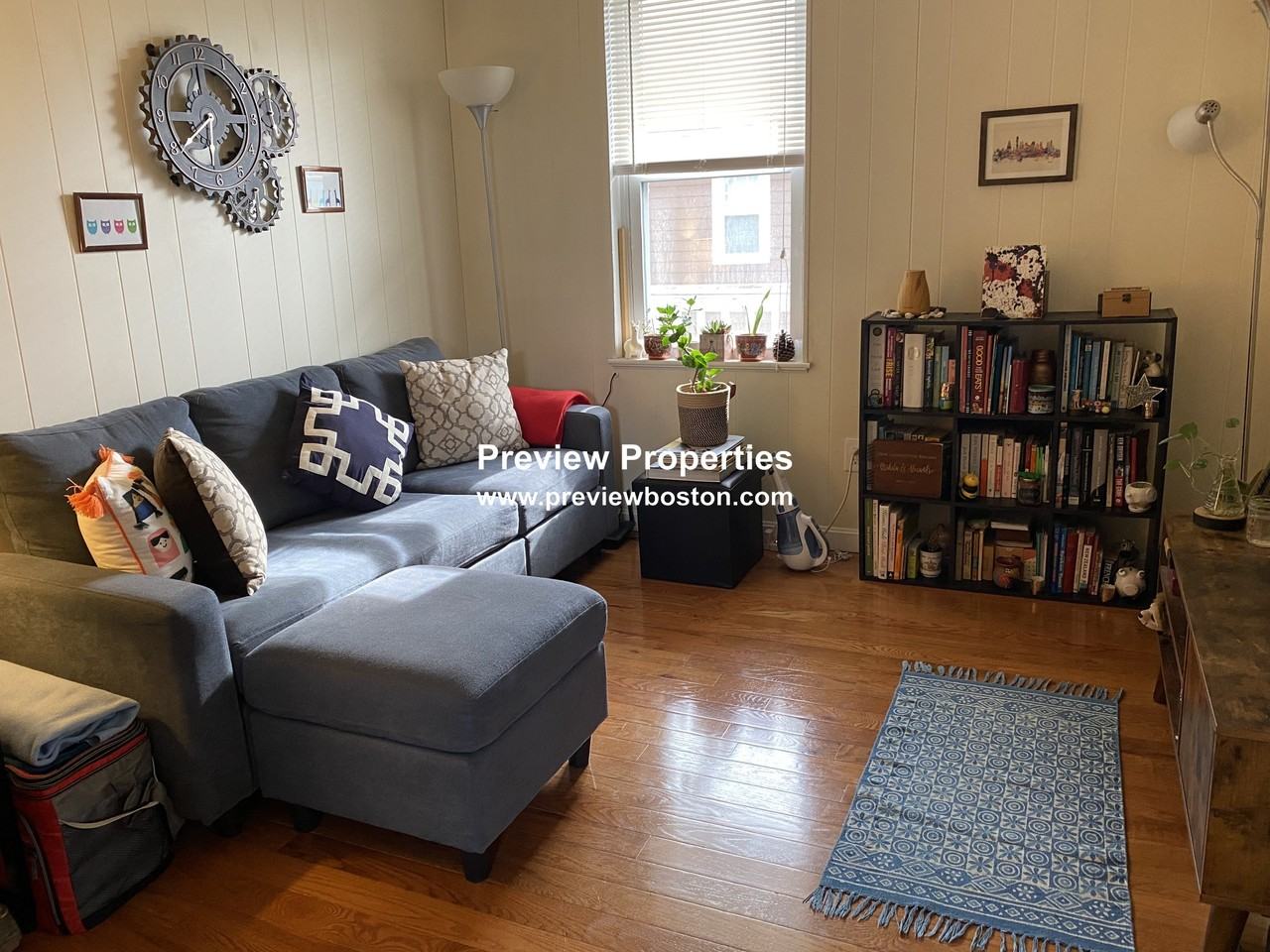 Cedar St #4P - Photo 3 of 8