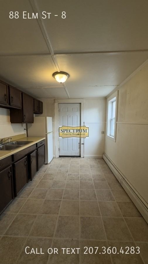 88 Elm St - Photo 2 of 11