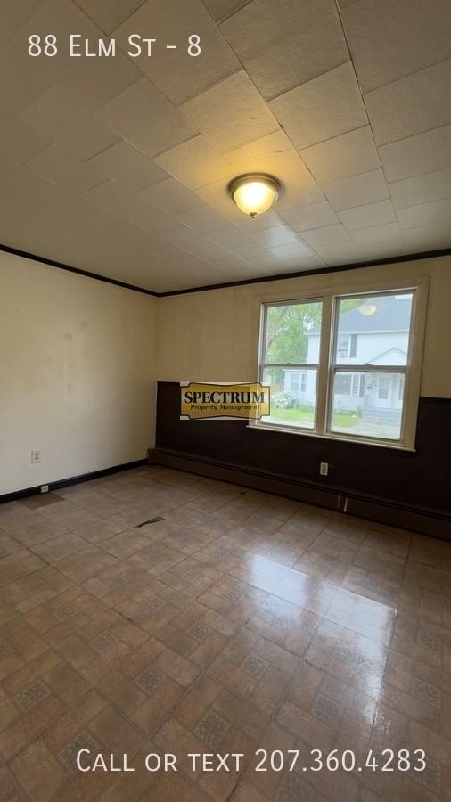 88 Elm St - Photo 5 of 11