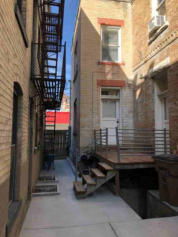 407 East 300 South - Photo 2 of 18