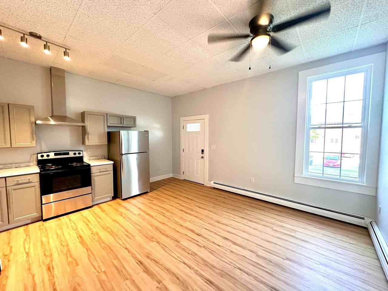 310-312 Union Street - Photo 2 of 50