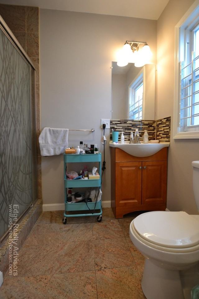 115 Glenville Ave #1 - Photo 6 of 9