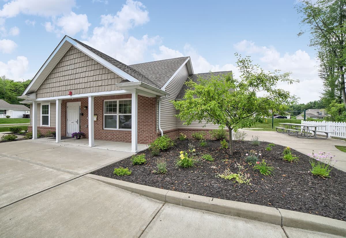 Quaker Meadows - Photo 3 of 40