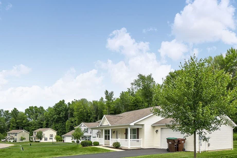 Quaker Meadows - Photo 4 of 40