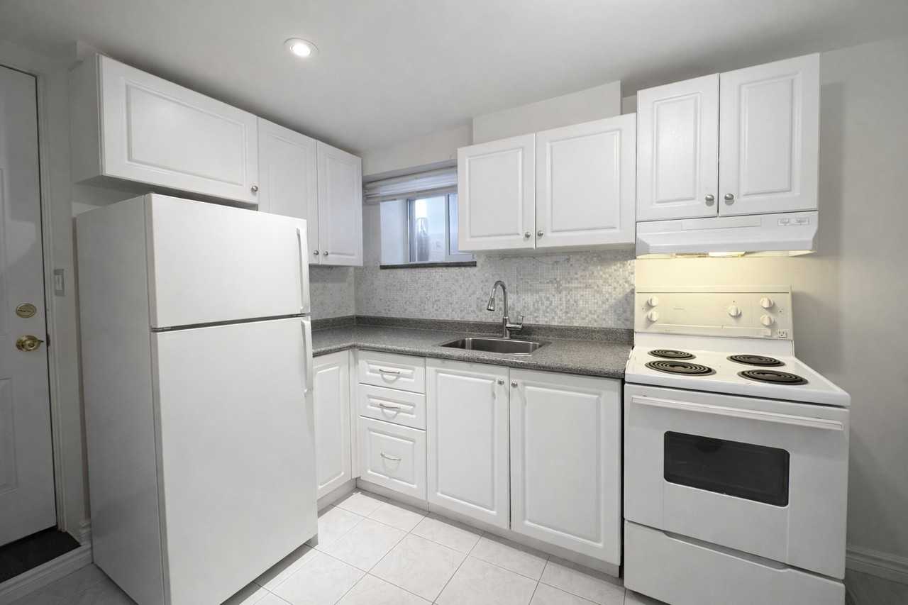 26 Rockvale Ave #BS - Photo 4 of 9