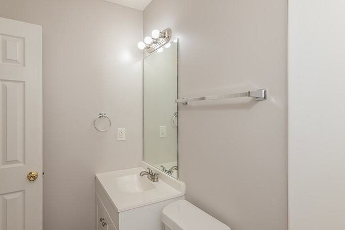 350 Mary Alice Dr - Photo 6 of 17