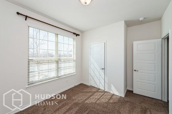 2309 Astapor Dr - Photo 7 of 13