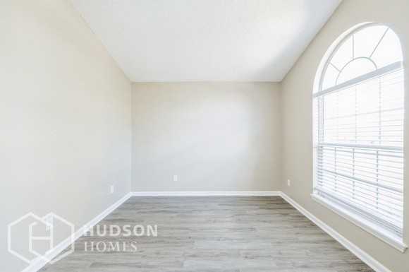 1258 Summit Oaks Dr W - Photo 7 of 15