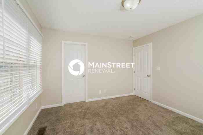 189 Deer Park Way - Photo 4 of 16