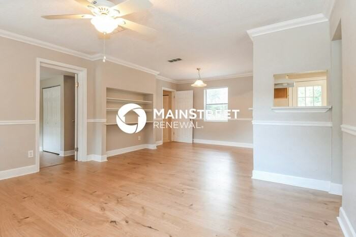 2406 Lake Lucina Dr - Photo 3 of 16